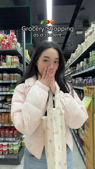 Moving into my dorm and getting groceries! 🥓🥦  #melbourne #unimelb #dorm #dorm