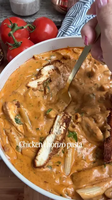 Chicken chorizo pasta in under 30 minutes.  Full recipe: Golden Grace Kitchen an