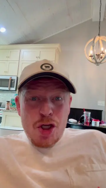 The accent didn’t disappoint 🤯 #food (foodincouschurb)