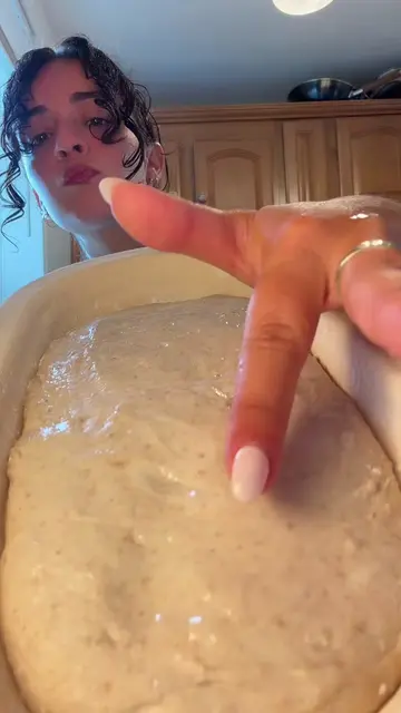 baking the eloise rye sourdough loaf!!! SHES SO PERFECT 🥹 for my first attempt 