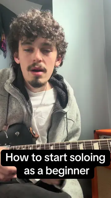 Beginner lesson on soloing #guitar #guitartok #tutorial #solo #music 