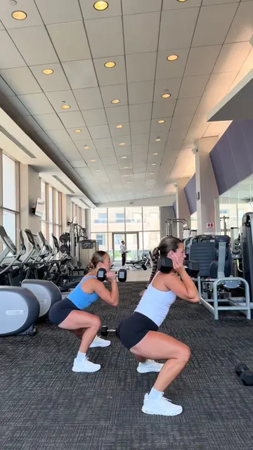 My twinnnn @briannalonderee  #fyp #personaltrainer #workoutforwomen #lowerbodywo