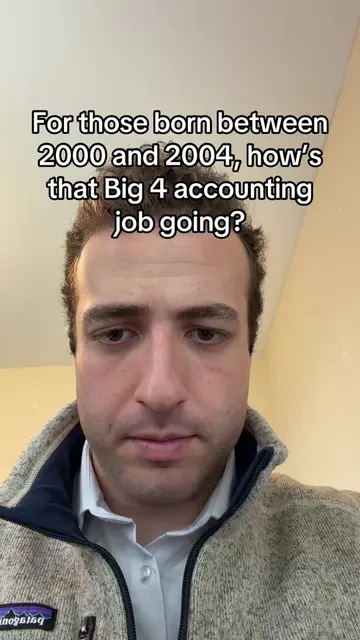 Interesting choice of career path 😬😬😬 #accounting #accountant #deloitte #kpmg