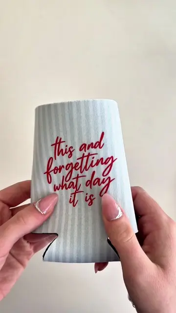 These simple can coolers are making Etsy sellers THOUSANDS every month 🤯 One se