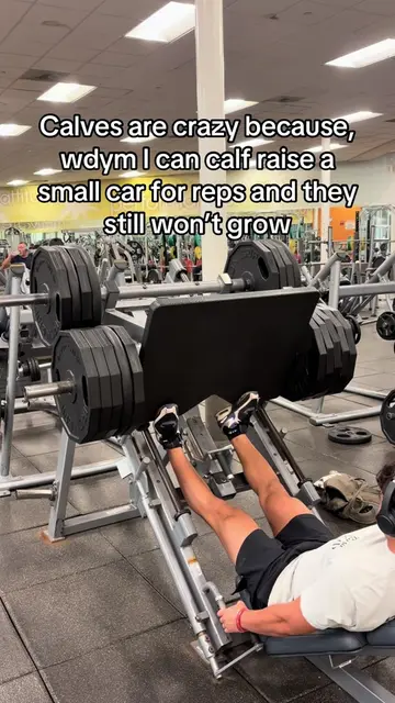 18 plates bro what😭 #gym #GymTok #GymLife #gymhumor 