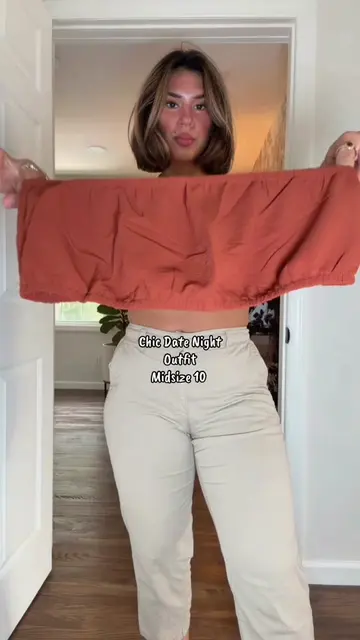 This top has been living in my closet rent free lately 🧡  pairing it with white