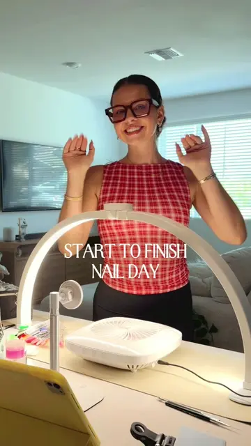 Give me a few hours and an episode (or five) of Desperate Housewives and I’m a h