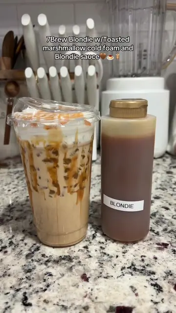 How to make the 7Brew Blondie with toasted marshmallow and Blondie sauce at home