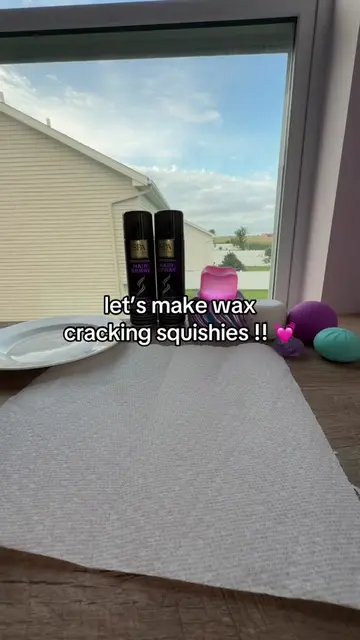 let’s make wax cracking squishies with hair spray!! 💇‍♀️💈💓 #squishy #viral #n