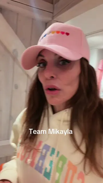 Anyone who jumps on that bandwagon is a loser. #teammikayla @Mikayla Nogueira 