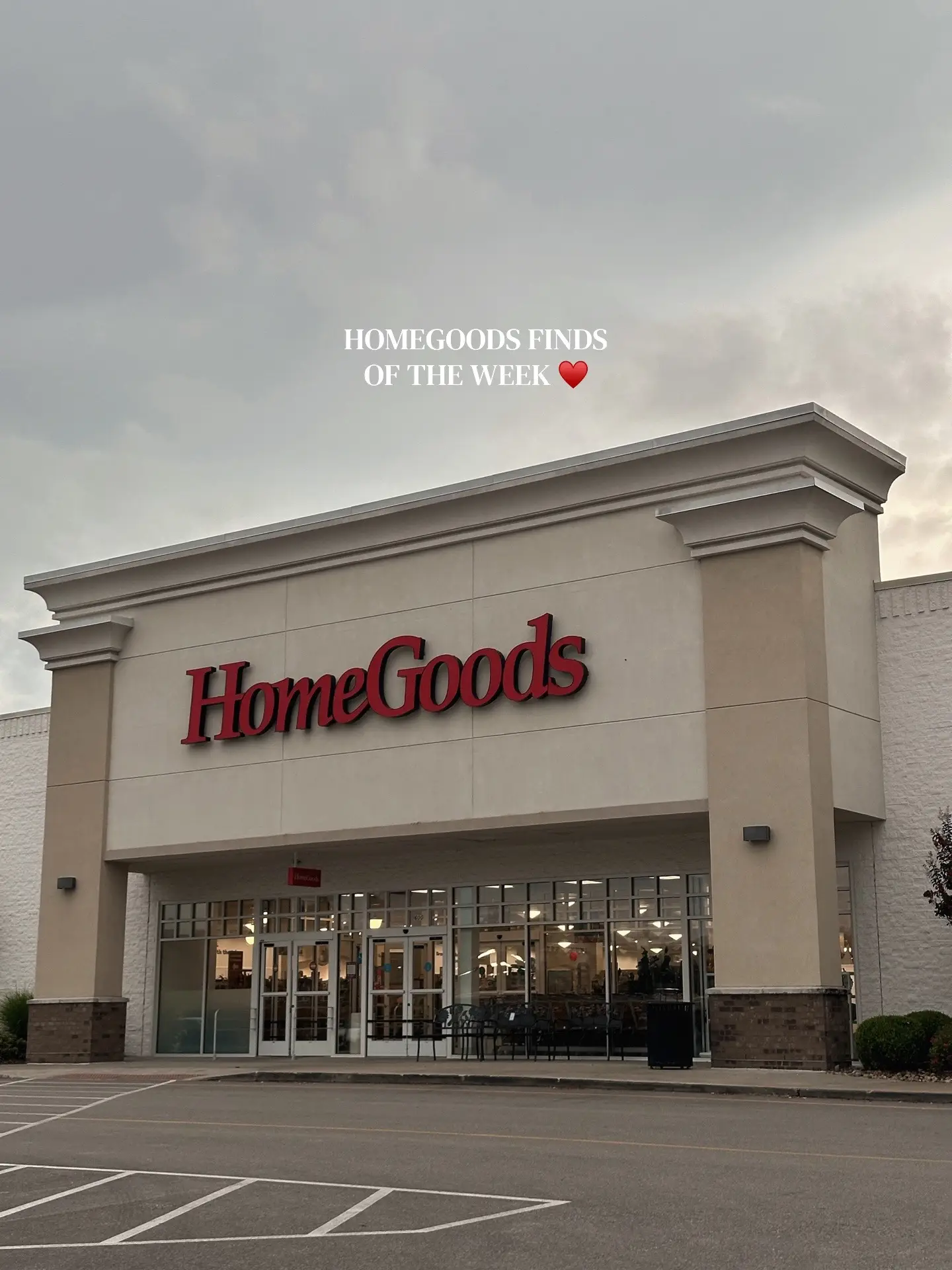 A little @HomeGoods browsing never hurt anyone.. right? Other than your wallet �