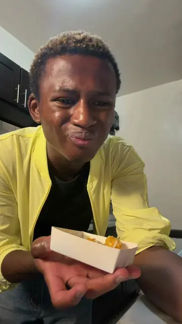 Trying the viral Trader Joe’s mango sticky rice 😣 I hate you guys 