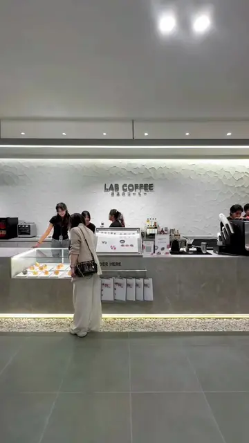 Newest coffee shop in town 🔥 LAB COFFEE 📍 Jl. P. Antasari, samping Chaosan Kop