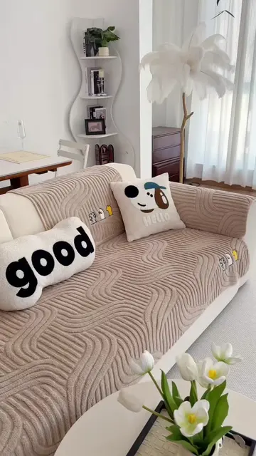 Upgrade your living room with this plush wavy sofa cover. Soft, cozy and non-sli