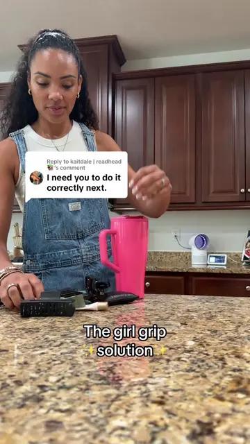 Replying to @kaitdale | readhead 📚 like it’s hard? Girl grip solution #demiandt