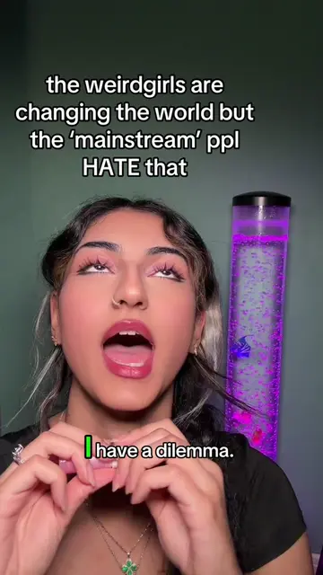 comment so this doesn’t find the wrong side of tiktok PLEASE 😭 #weirdgirl #whim