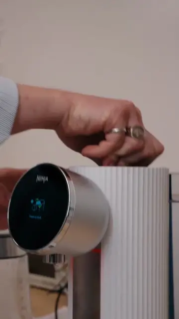 POV: Your water filter finally got an upgrade.🚰 The new Ninja HydraSense™ is de