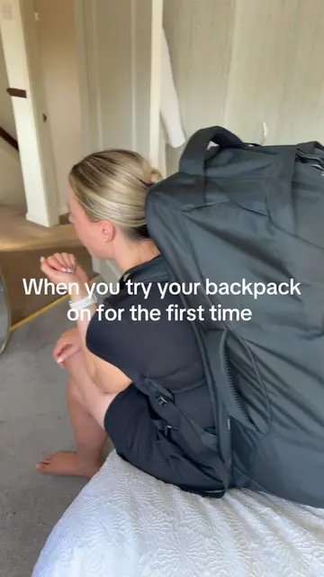 Big regrets not getting one with wheels😭😭😭#traveltok #travelling #backpacking