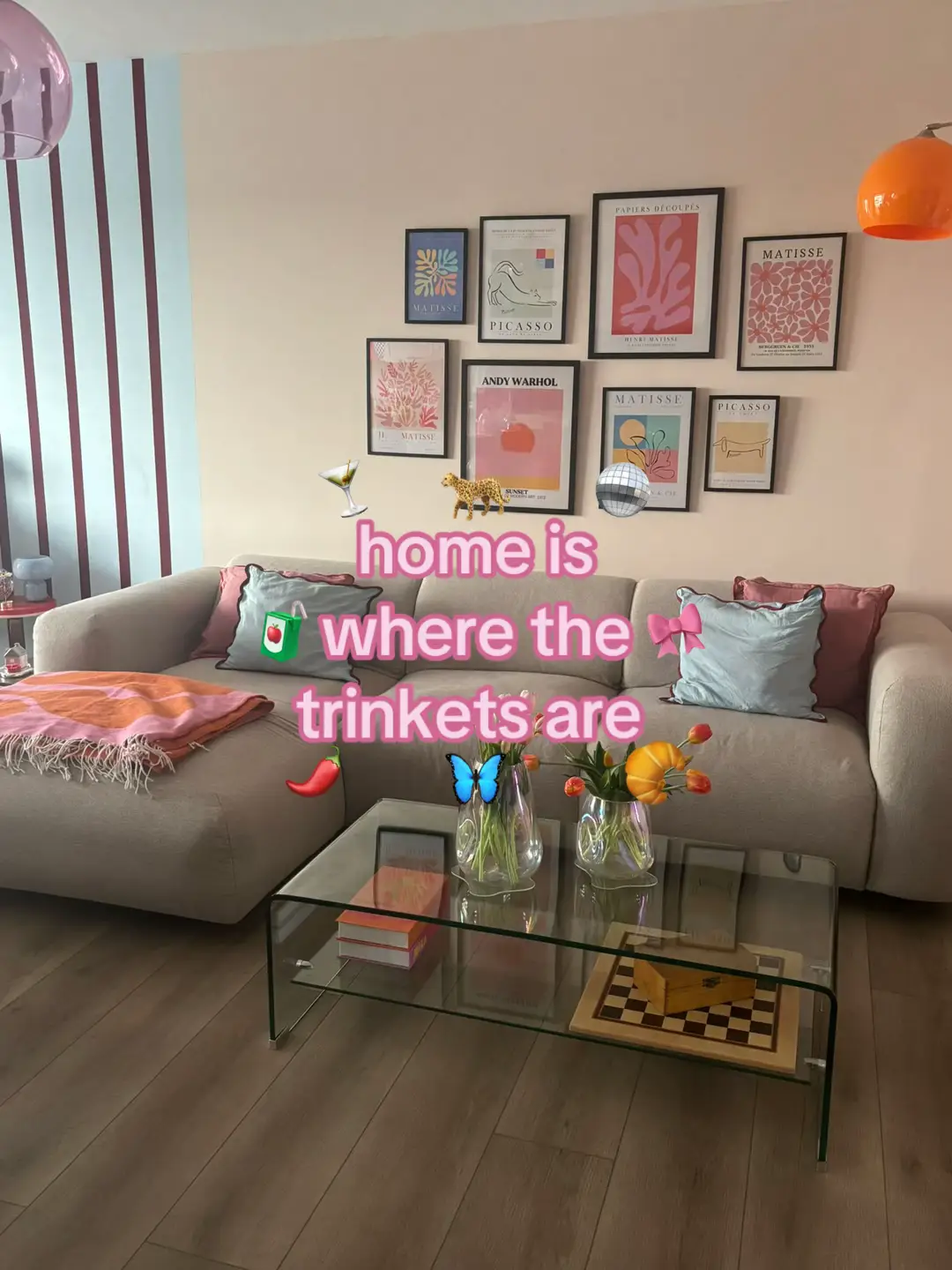 #dopaminedecor #colorfulhomedecor #buntewohnung #bunteszuhause #trinkets 