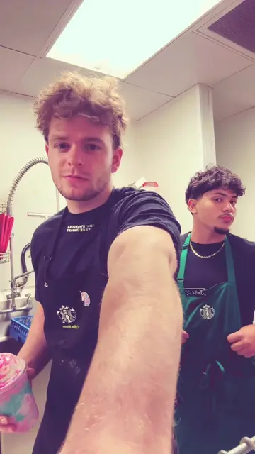 2016 part two @Jake #starbucks #starbucksbarista #starbuckspartners #unicornfrap