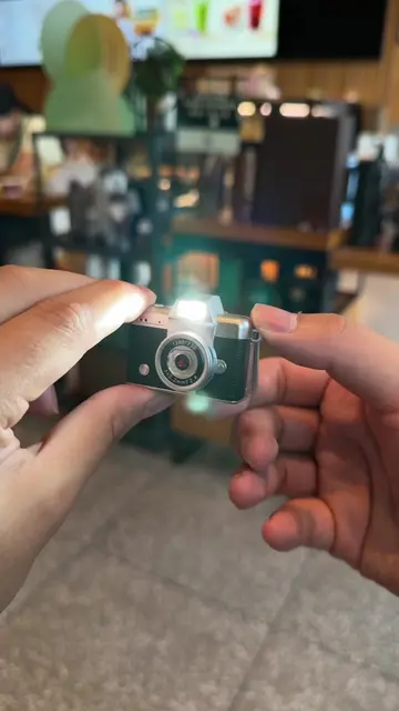 This is such a cute gift for anyone who loves taking pictures #TikTokshopbacktos
