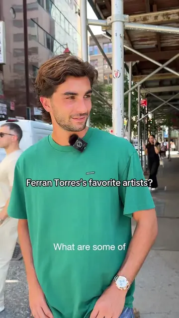 Ferran Torres talks about his love for Justin Bieber and the Beckhams. 