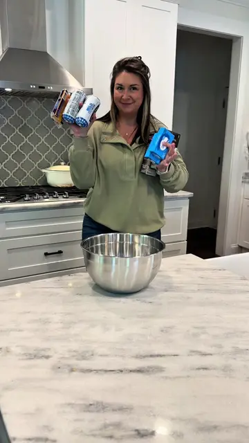 4-Ingredient Sausage Balls Ingredients * 1 lb sausage * 1 cup shredded cheddar c