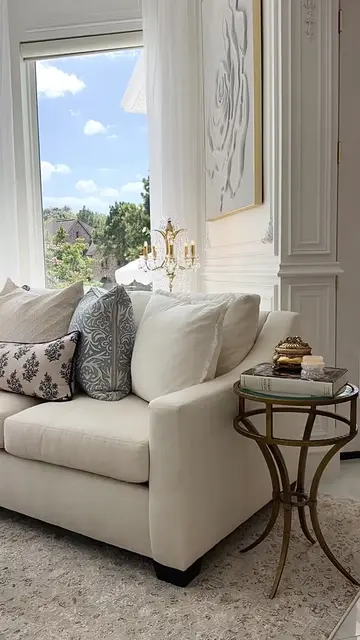 A home collected slowly, thoughtfully, and with love. 🤍✨ Soft layers, timeless 