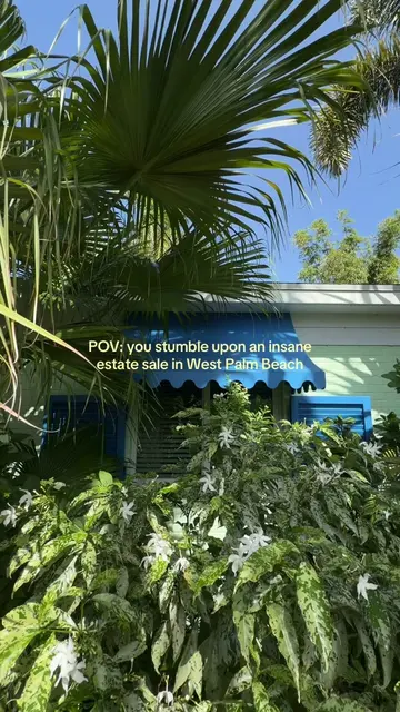 It was owned by an artist and you can absolutely tell ✨🌴 estate sale is going o