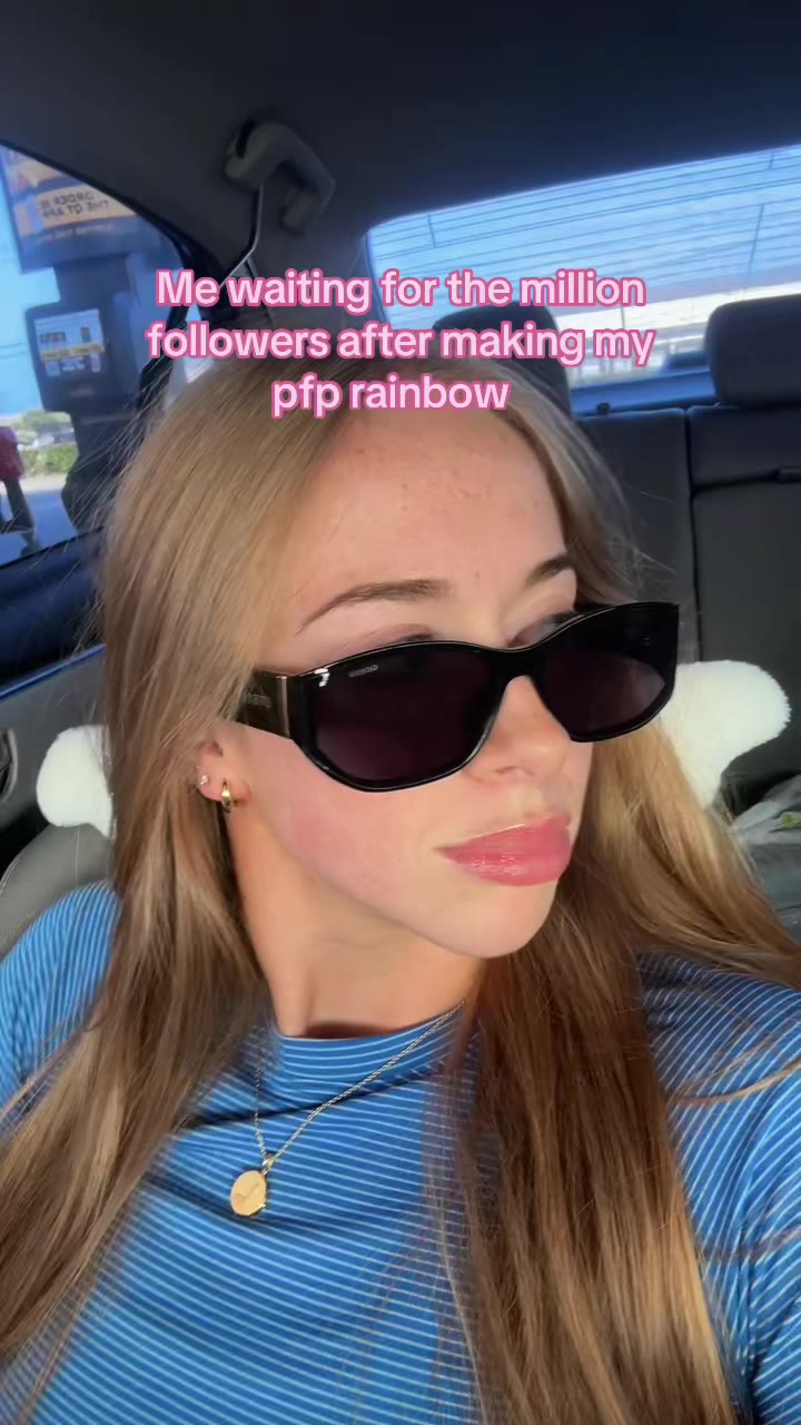 #rainbowpfp 