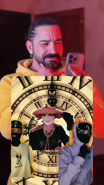 Crea esta genial edición de personajes enmascarados con tema de reloj usando tus