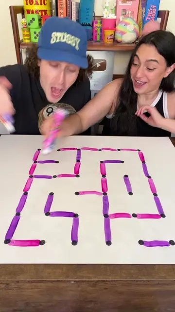 GRID WAR😈 who’s team u on!!? #GameNight #boardgames #games #coupleschallenge #c