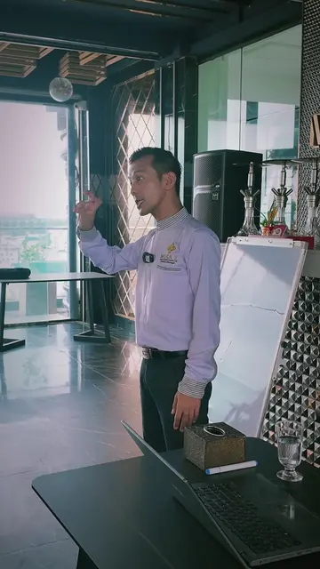 Customer Relationship ကို တန်ဖိုးထားတဲ့ Service & Business သမားများအတွက်...  ကျန