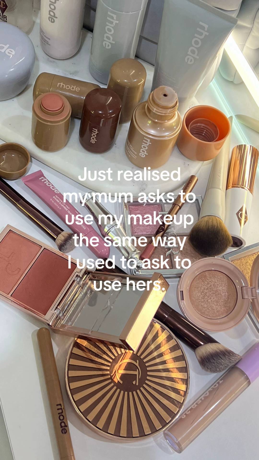 This makes me kinda sad #ilovemymum #mum #girlythings #makeup #relatable 