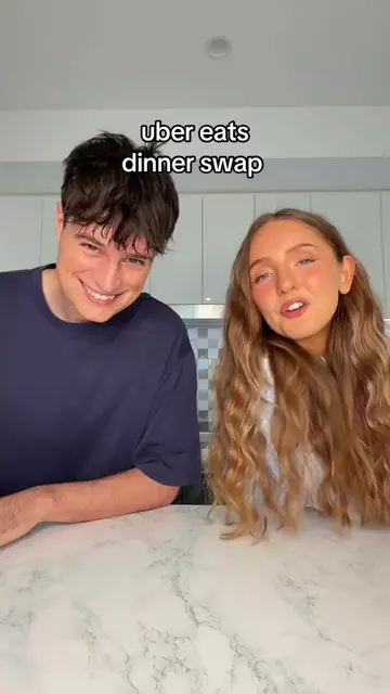besties takeaway dinner swap #bestfriendchallenge #plateupwithme #foodchallenge 