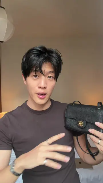 the 26b chanel mini flap bag 