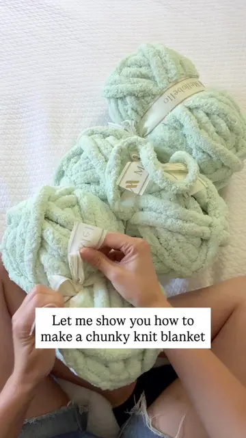 A quick look at how to make a chunky knit blanket! If you’re looking to start a 