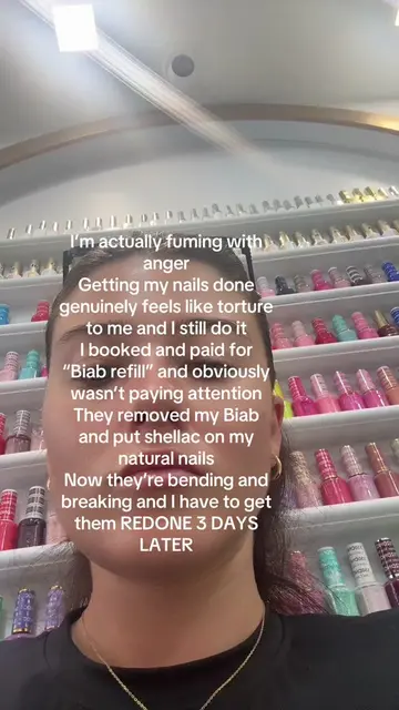 Tell me I’m not overreacting #nailday 