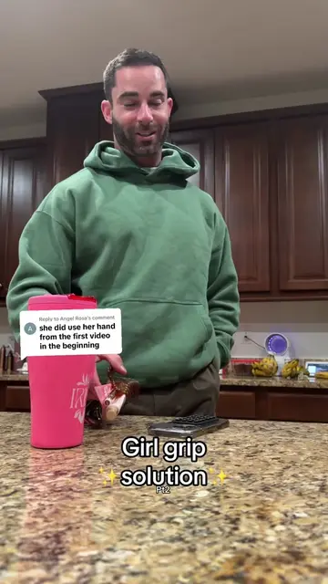 Replying to @Angel Rosa girl grip solution 