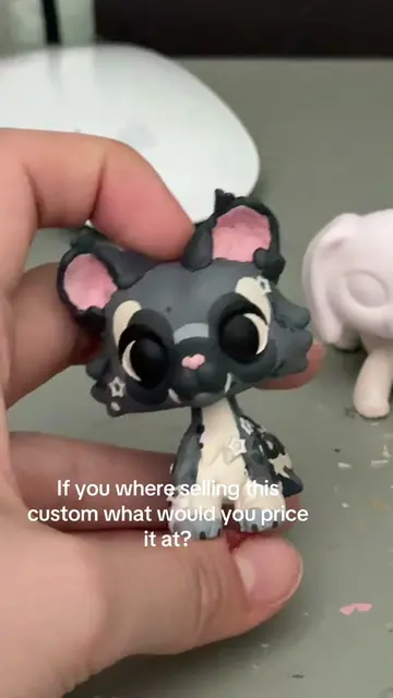 Trying to get more engagement on my page  - - - Art supplies used (Ips bases fro