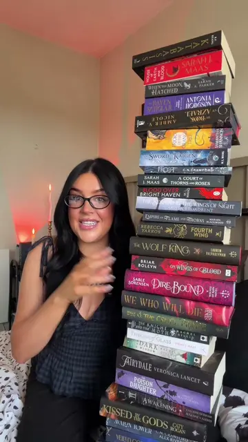 here is my master list of fantasy and romantasy books that I think you should re
