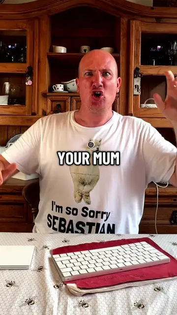 Your mum VS My mum #yourmum #funnycontent #banter #diss #funnyvideo 