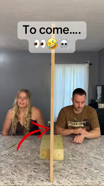 Lying Challenge... but he’s holding a BEE?!🐝😳🤣 #lyingchallenge #coupleschalle