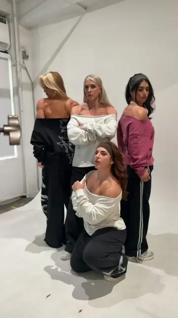 Larping ✨🕺 @Controlled insanity #bodybuilding #gymgirls #gymootd #strong #fyp