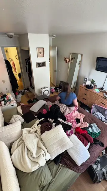 Cleaning Timelapse 🧹| bedroom edition Didn’t fully get my room cleaned in that 