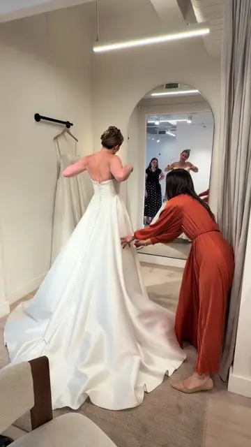 Releasing some of the files now that I’ve found my dress 👀Such a fun experience
