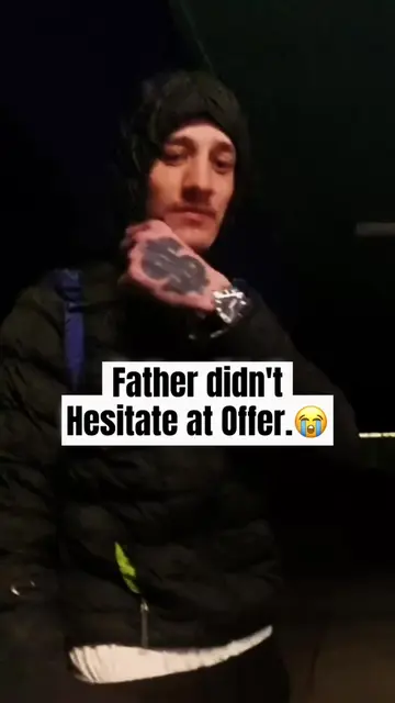 Stopped the right Father?😭🥹 #payingstrangers This young family were out with t