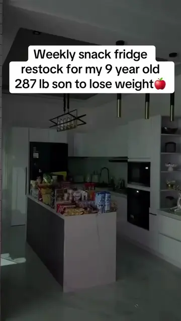 Snack fridge restock #satisfyingvideo #restockasmr #fridgeorganization #kitchenr