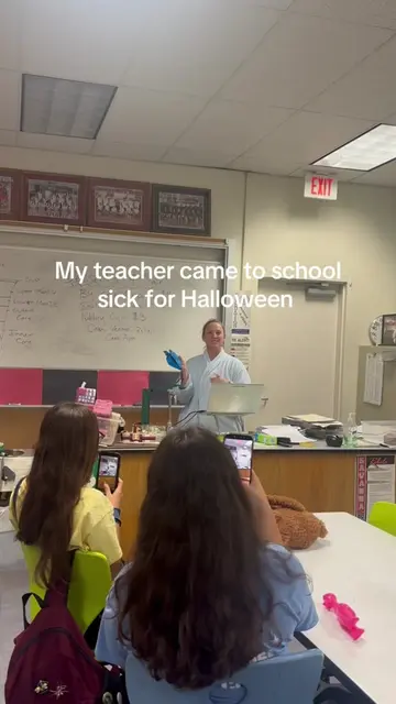 Funny Teacher#funny #funnyvideo #Foryou #teacher #funnymoments 