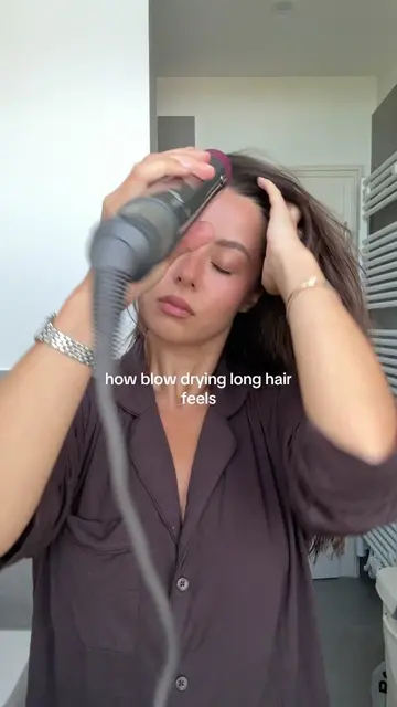 I just love my Dyson Air Wrap #hair #hairtok #hairtransformation #haircut #hairi